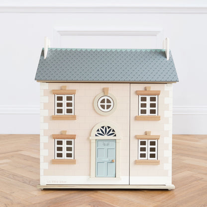 Bay Tree Wooden Dolls House