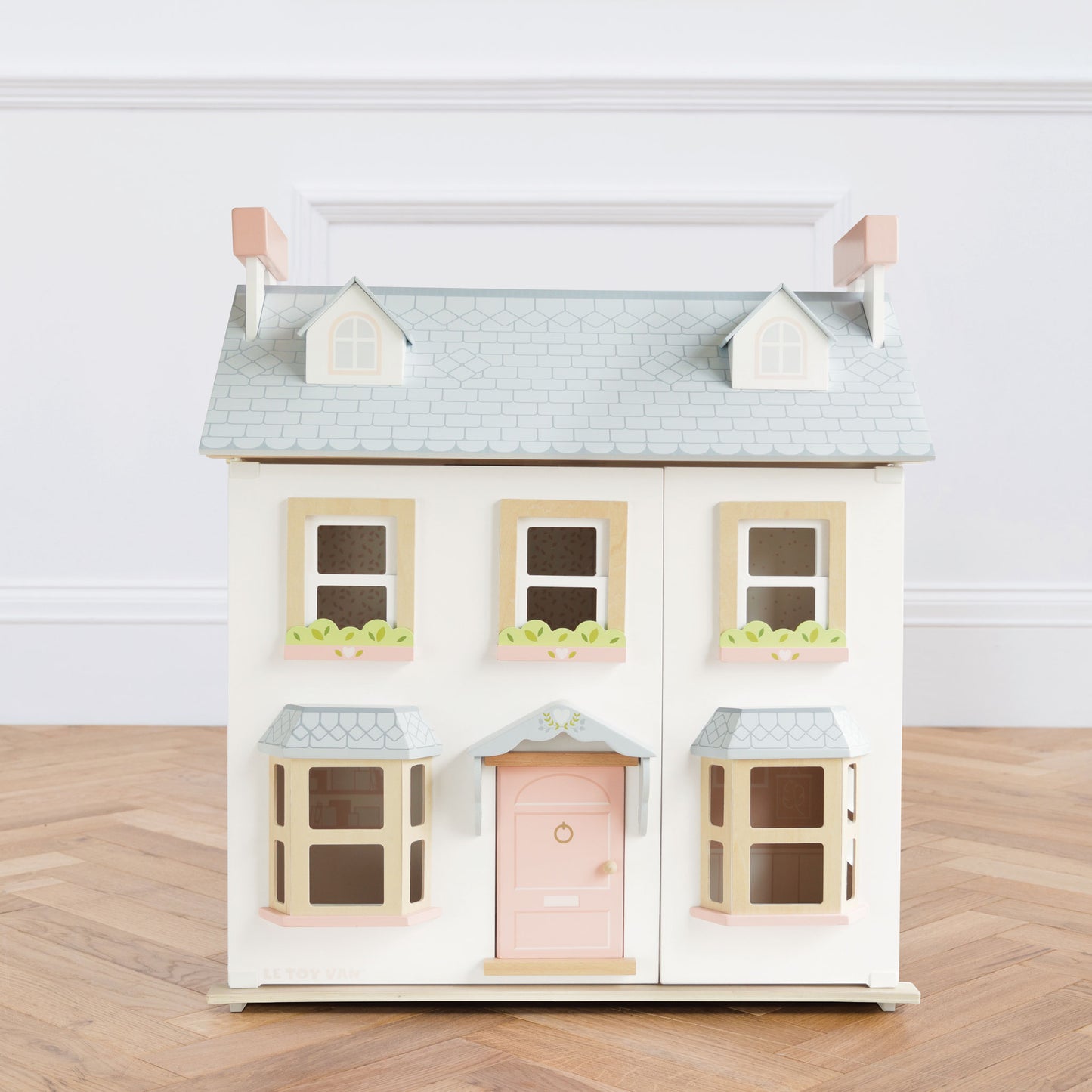 Mayberry Manor Wooden Dolls House