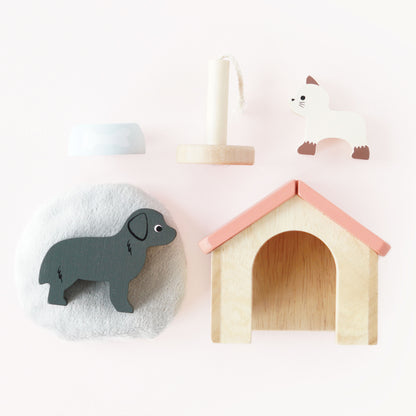 Dolls House Dog and Cat Pet Set