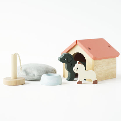 Dolls House Dog and Cat Pet Set